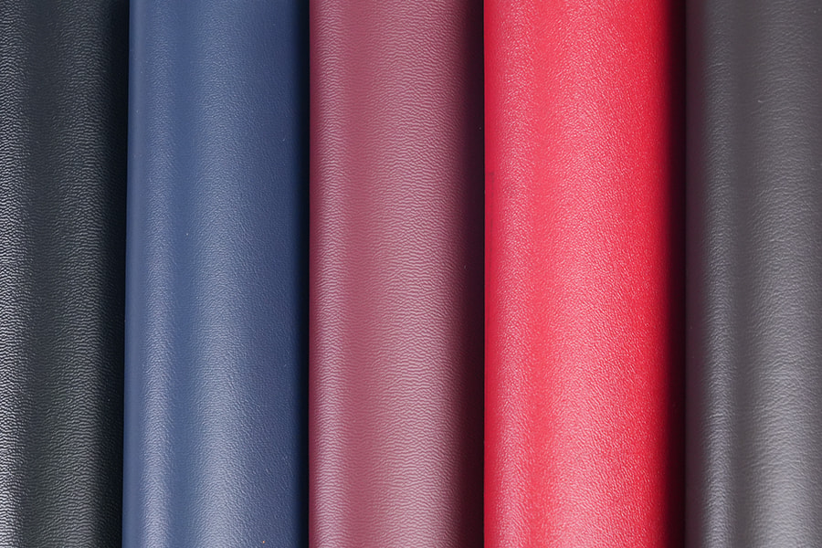 Syntetická koža na zvršky obuvi